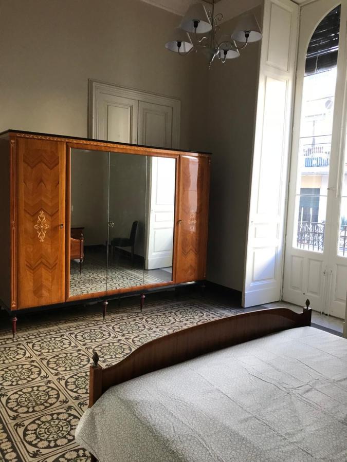 Chez Claudia - Relax In Catania City Center Экстерьер фото
