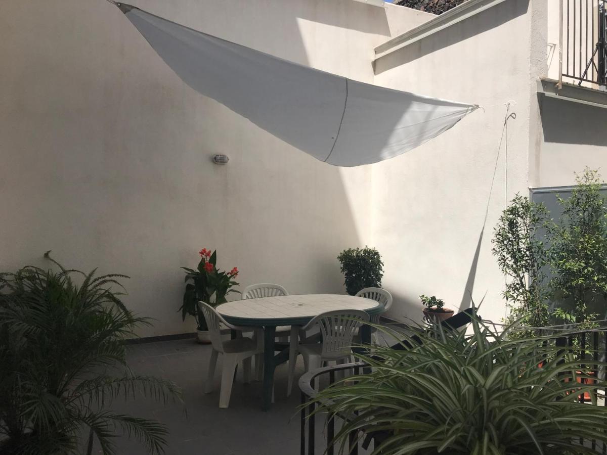 Chez Claudia - Relax In Catania City Center Экстерьер фото